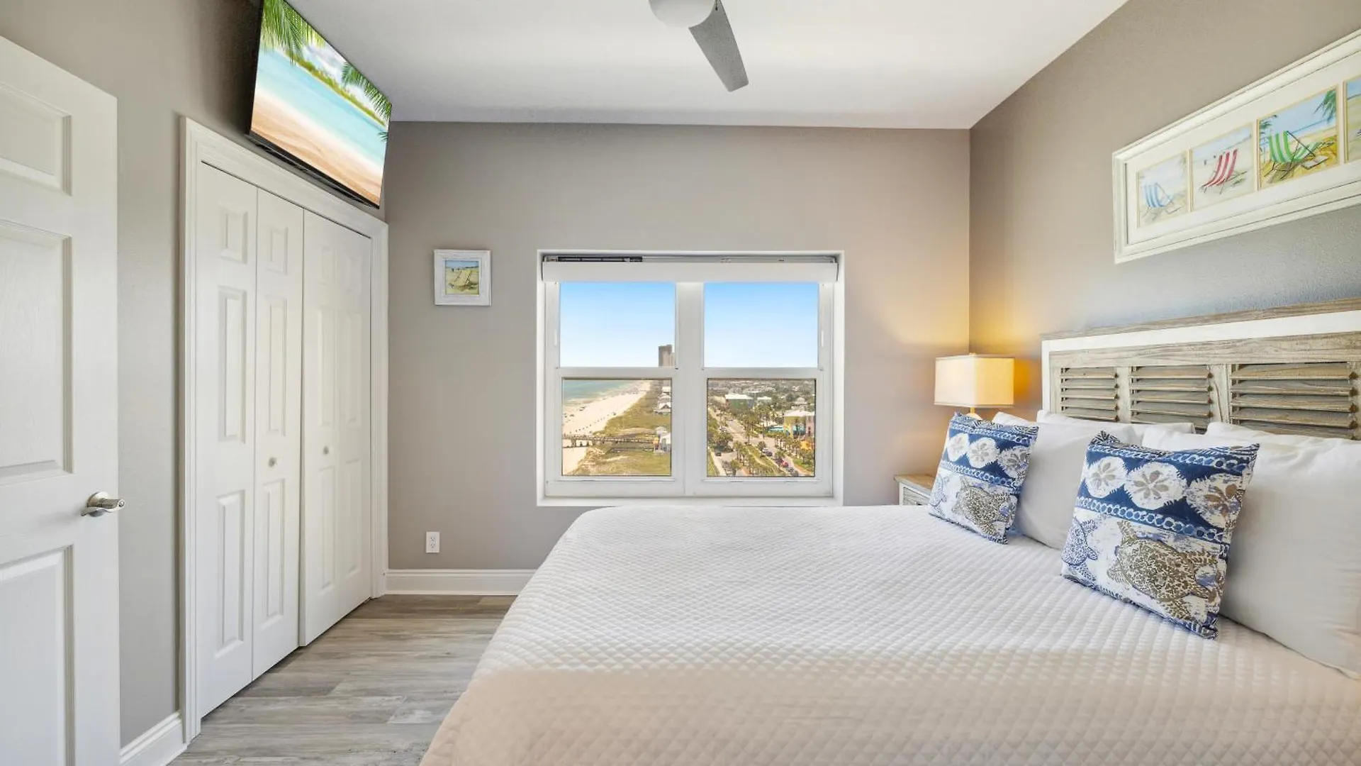 Calypso 2-1009 Beautiful Ocean Views With Beach Front Balcony! Panama City Beach 0*,  United States